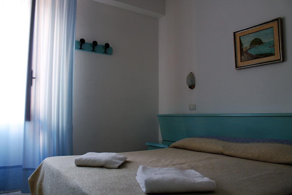 Hotel Eugenio Ischia Exteriér fotografie
