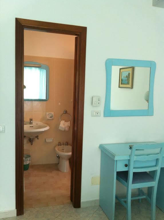 Hotel Eugenio Ischia Exteriér fotografie